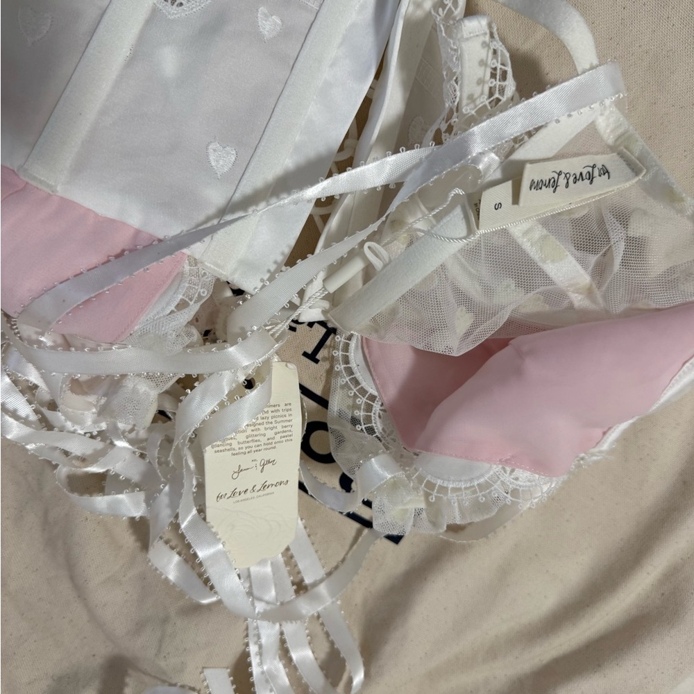 FOR LOVE & LEMONS
Heart Window Underwire Bustier - Picture 6 of 6